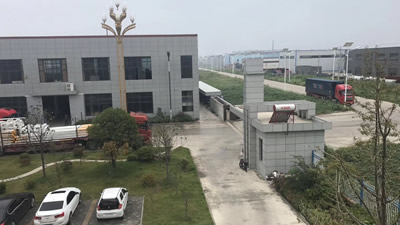 监控操作台和控制台,现代指挥与监控中心的核心设施解析
